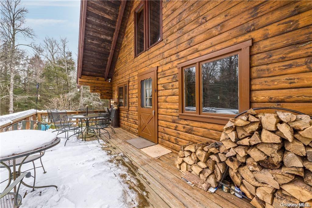 Wawarsing, NY 12489,835 Ulster Heights RD