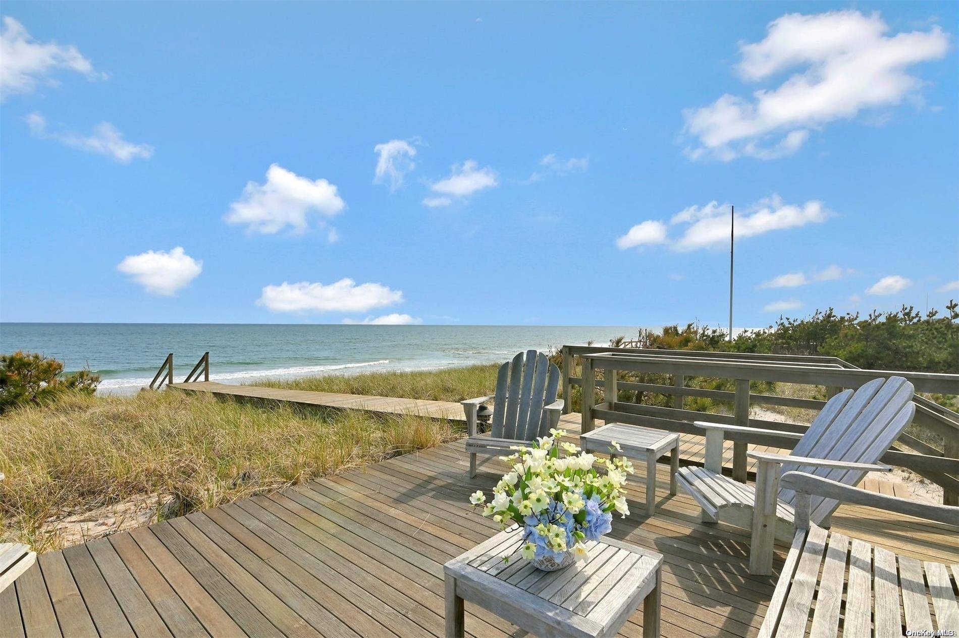 Quogue, NY 11959,148 Dune RD