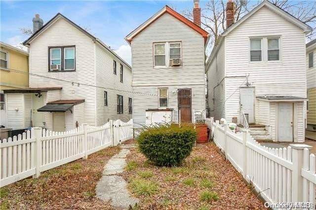 South Ozone Park, NY 11420,116-35 134th ST