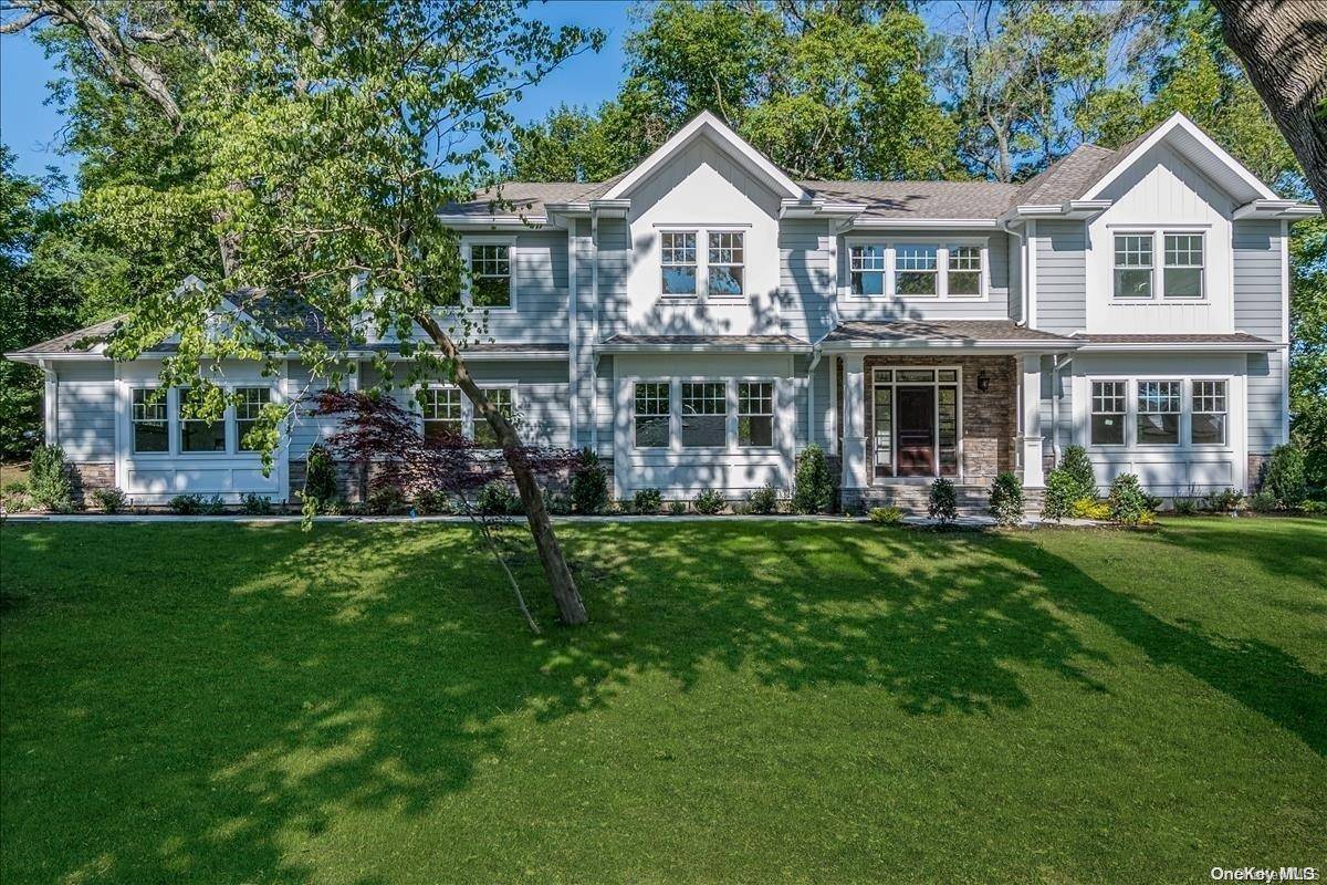 Roslyn Estates, NY 11576,34 The Birches