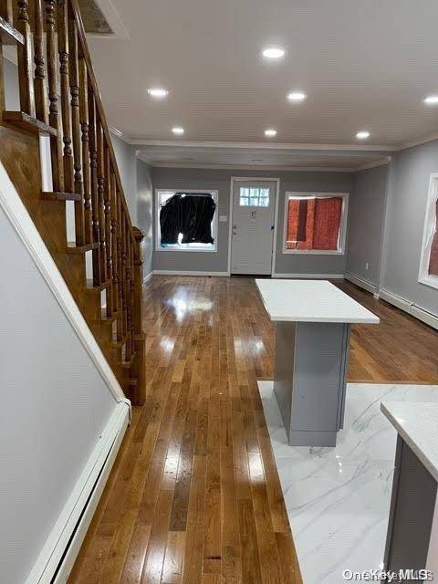 Richmond Hill, NY 11418,97-28 125th ST