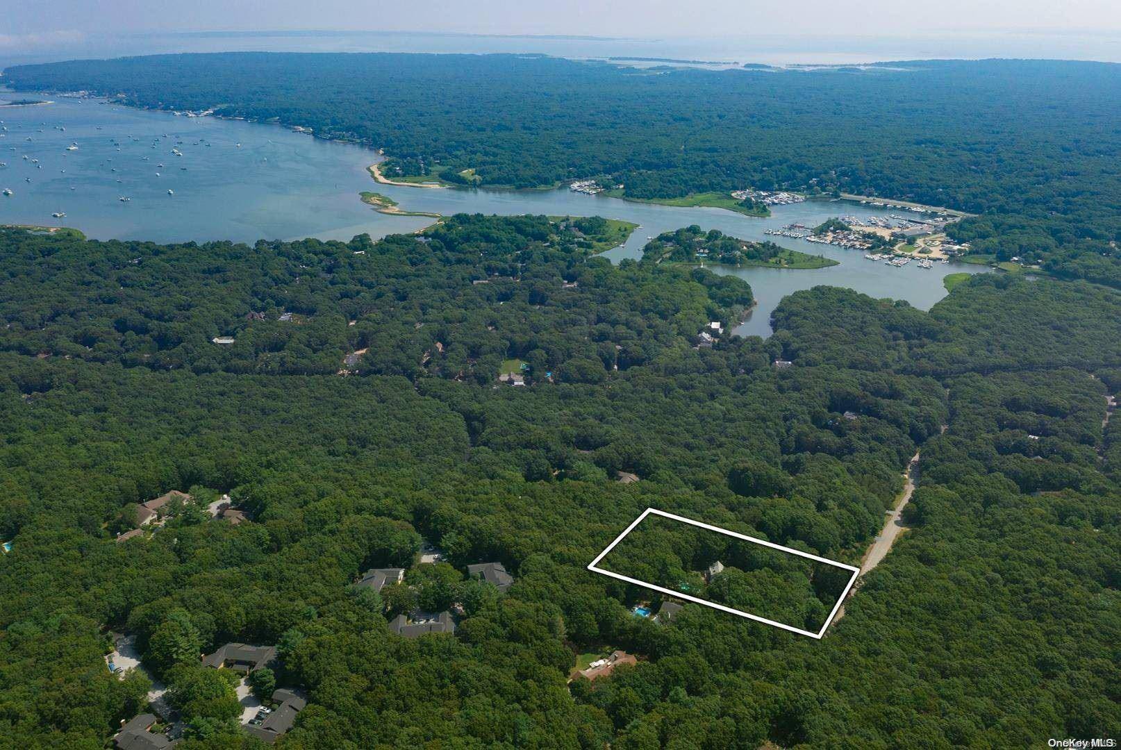 East Hampton, NY 11937,30 Bucks PATH