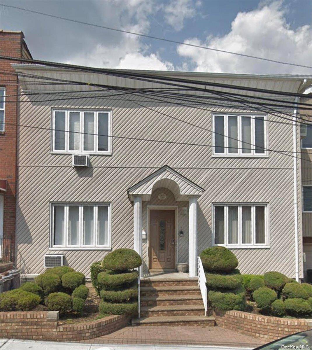 Glendale, NY 11385,90-23 83rd AVE