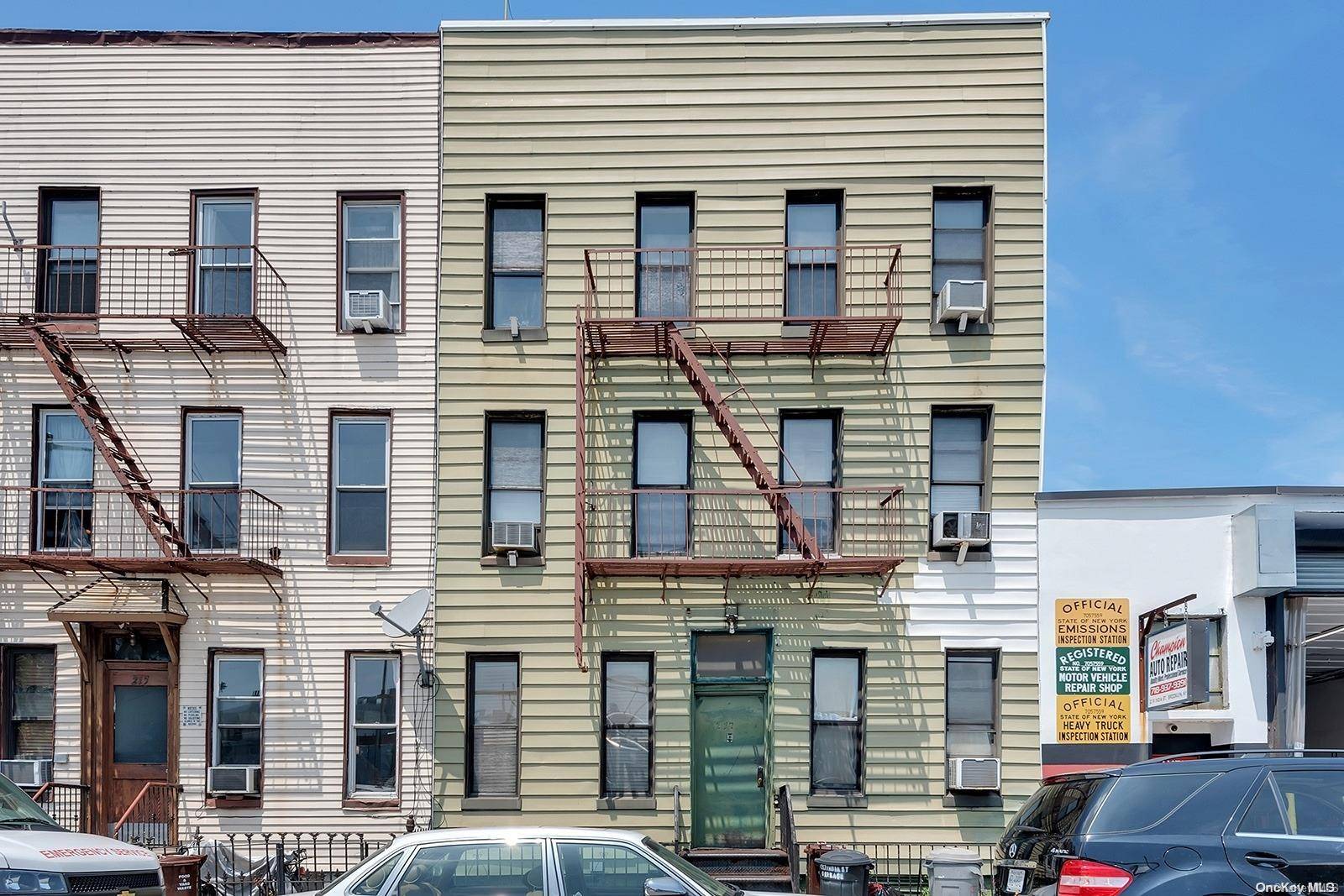 Brooklyn, NY 11222,217 India ST