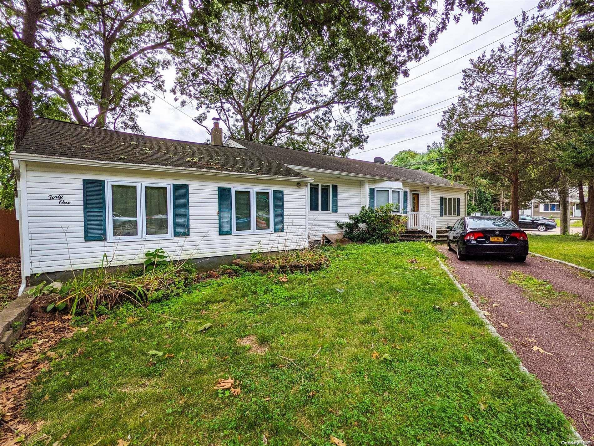 Nesconset, NY 11767,41 Mon Repos LN