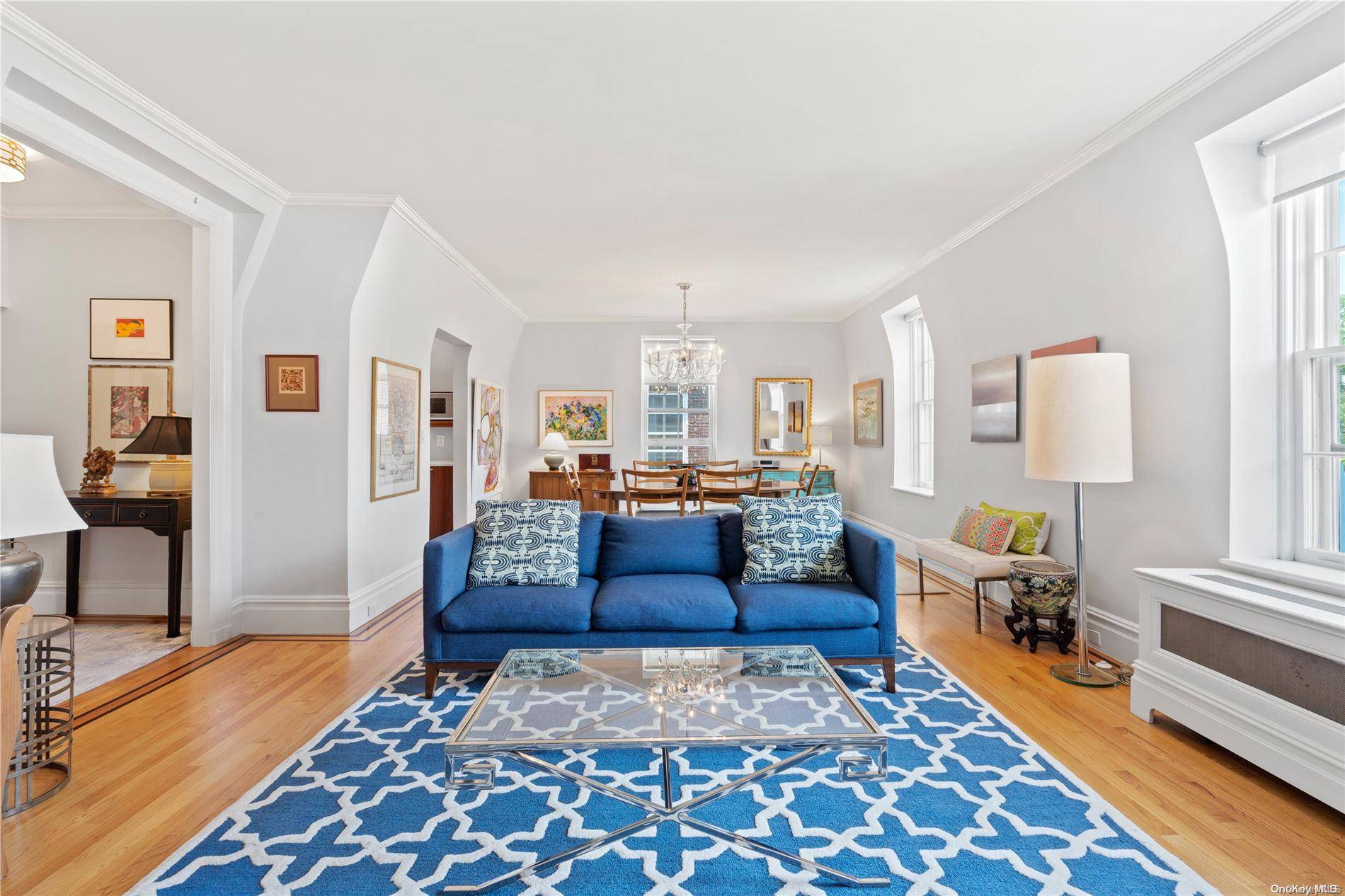 Jackson Heights, NY 11372,34-14 81st ST #51
