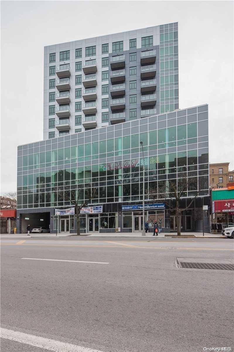 Flushing, NY 11354,141-26 Northern BLVD #10E