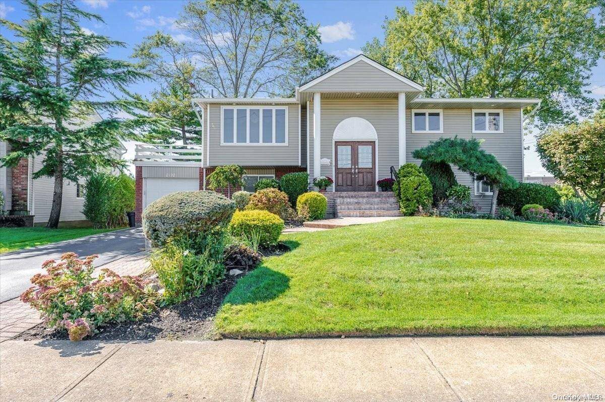 Bellmore, NY 11710,2892 Len DR