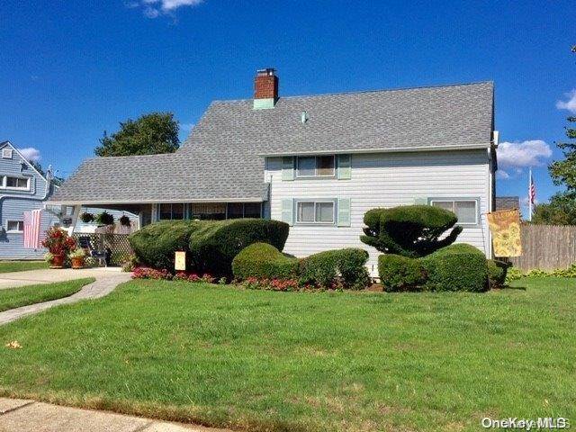 Wantagh, NY 11793,2 Wavy LN