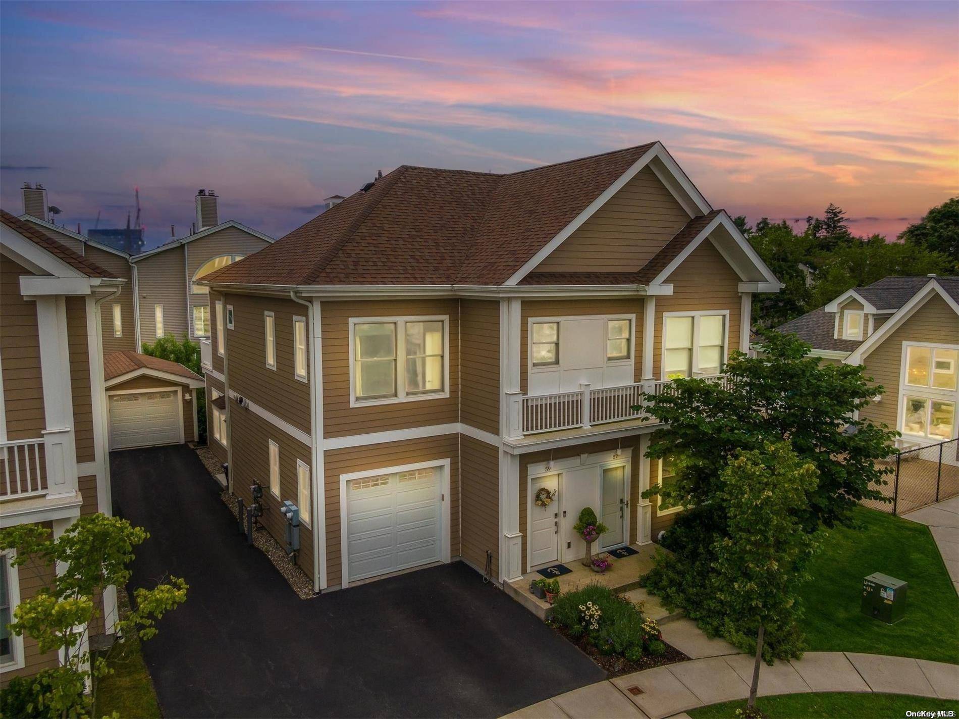 City Island, NY 10464,59 Island Point #59