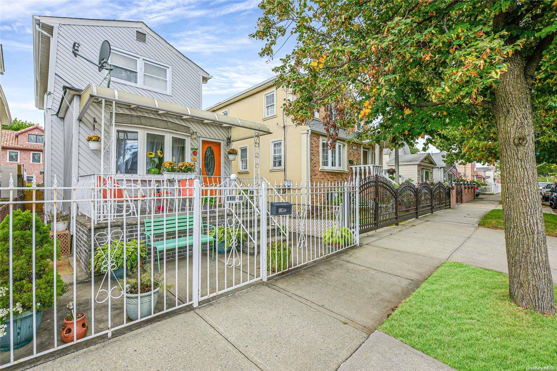 South Ozone Park, NY 11420,133-44 122 Pl