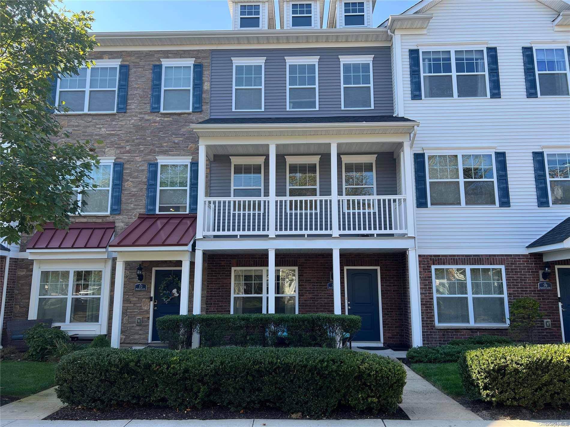 Patchogue, NY 11772,31 Barley LN #31