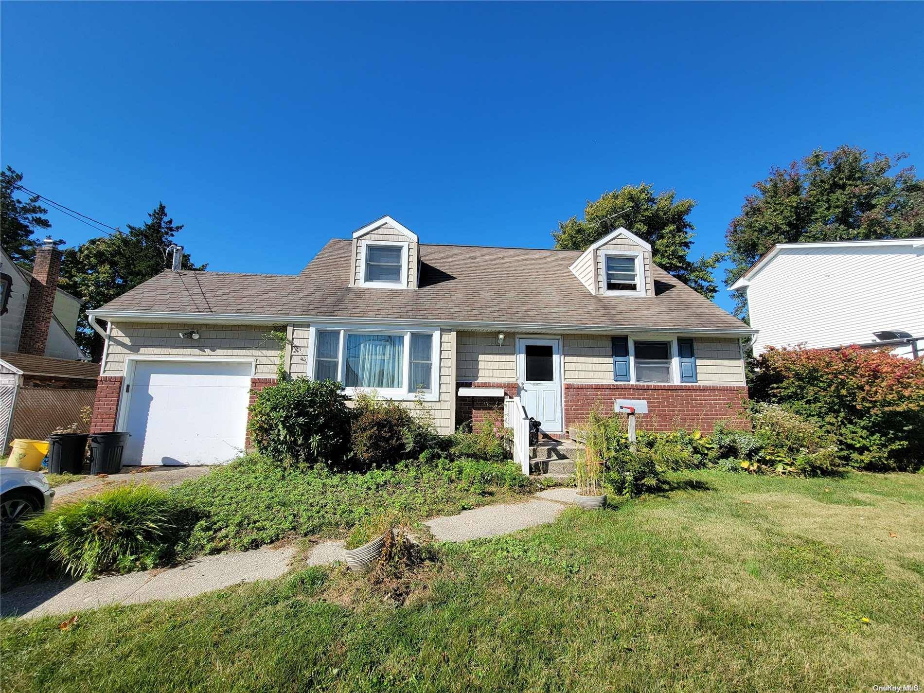 Farmingdale, NY 11735,53 Midwood AVE