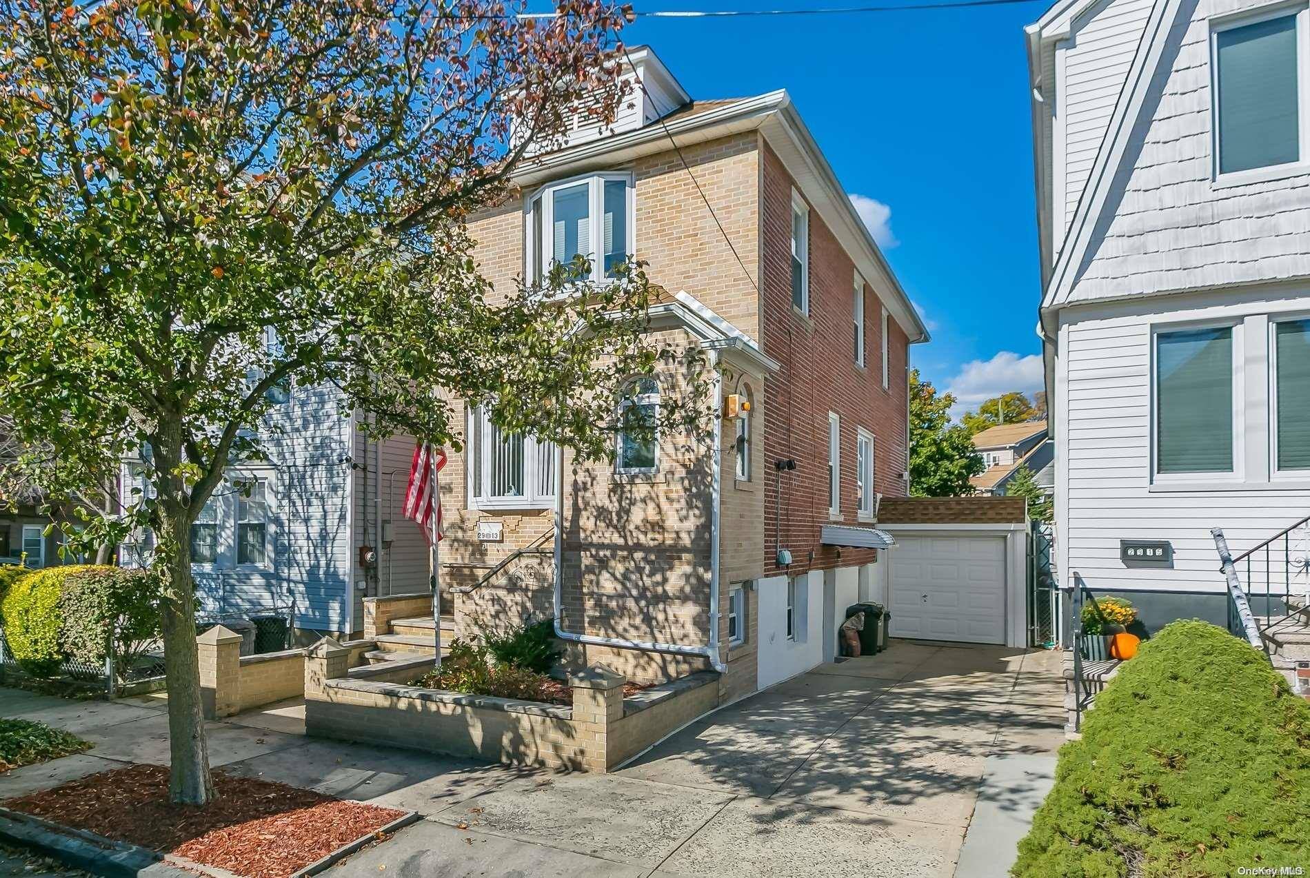 Bronx, NY 10461,2913 Dudley AVE