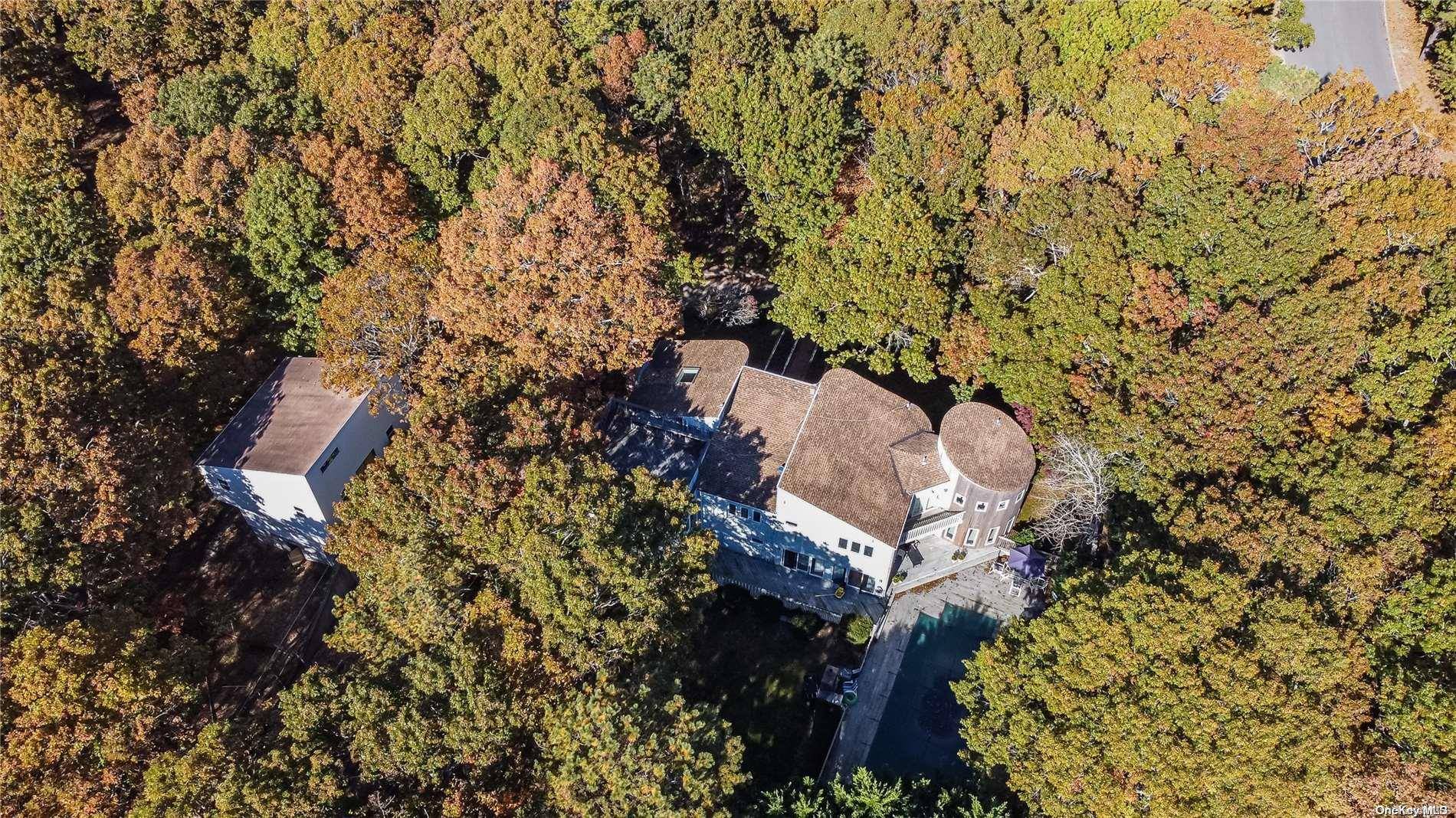 Hampton Bays, NY 11946,26 Quail RUN