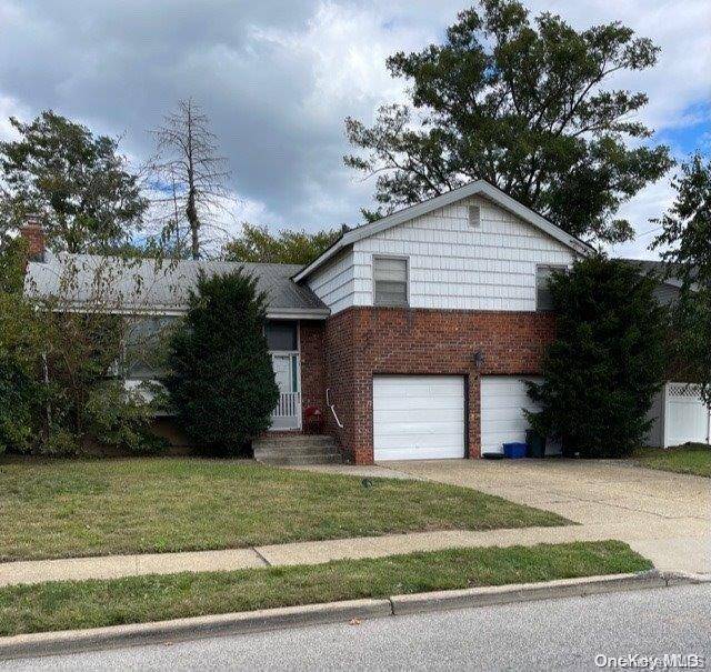 Baldwin, NY 11510,3245 Bertha DR