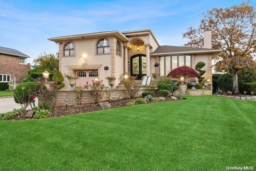 Seaford, NY 11783,4116 Bayberry LN