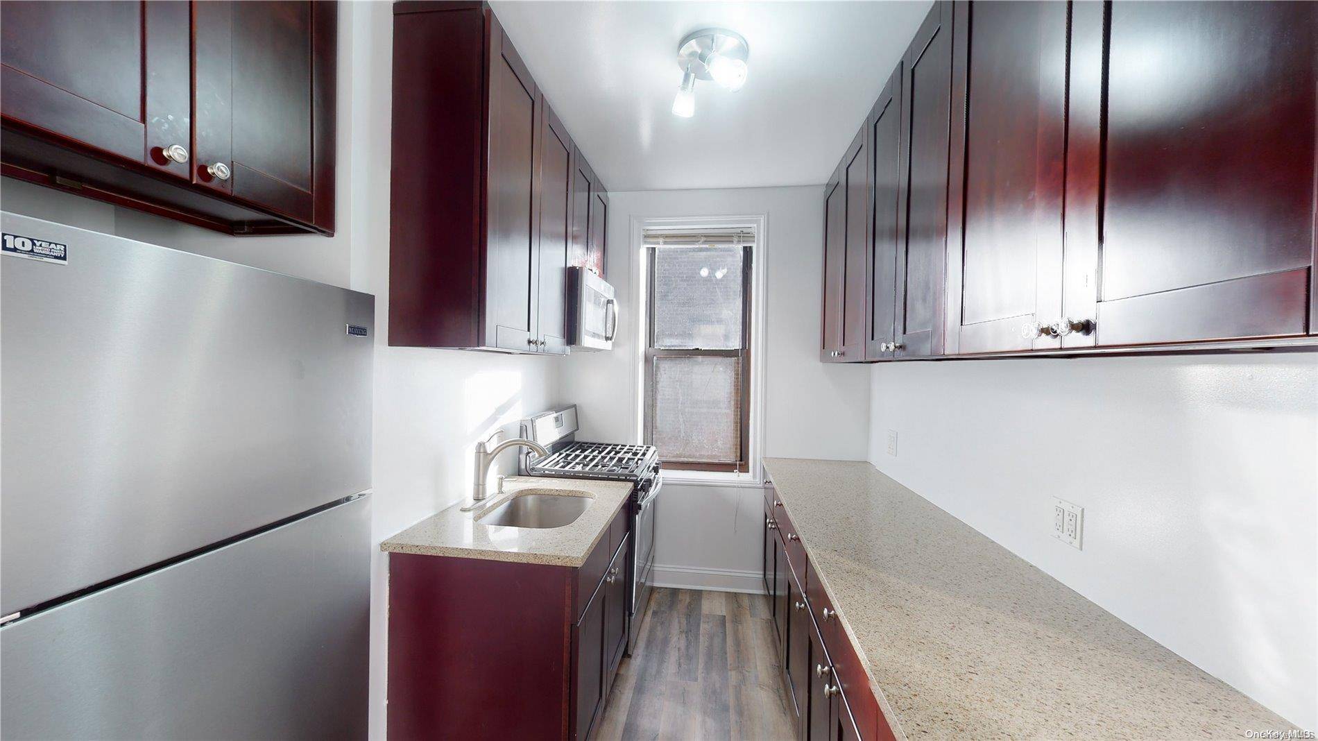 Woodside, NY 11377,42-05 48th AVE #4C