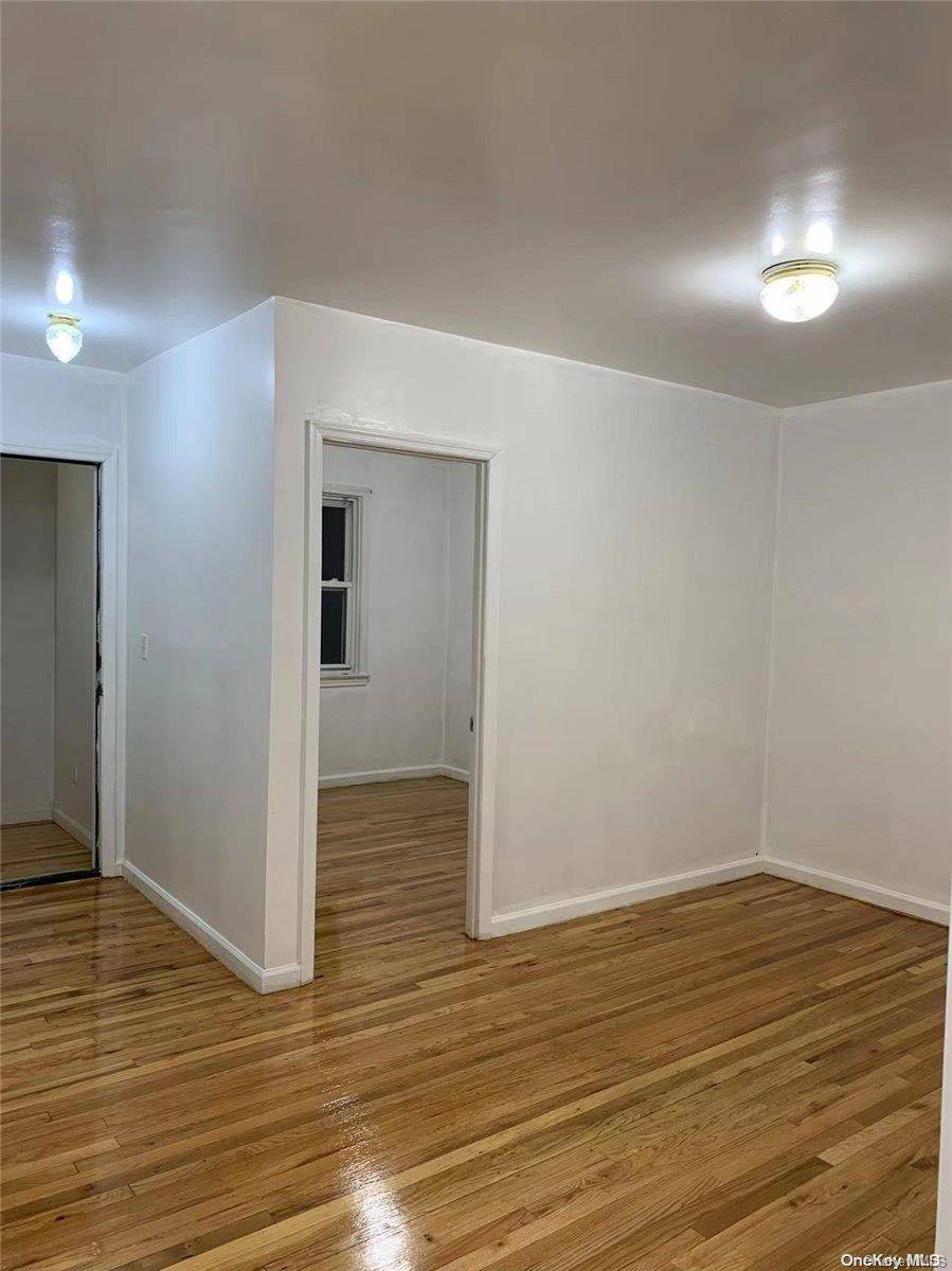 Flushing, NY 11355,150-20 59th AVE #1FL