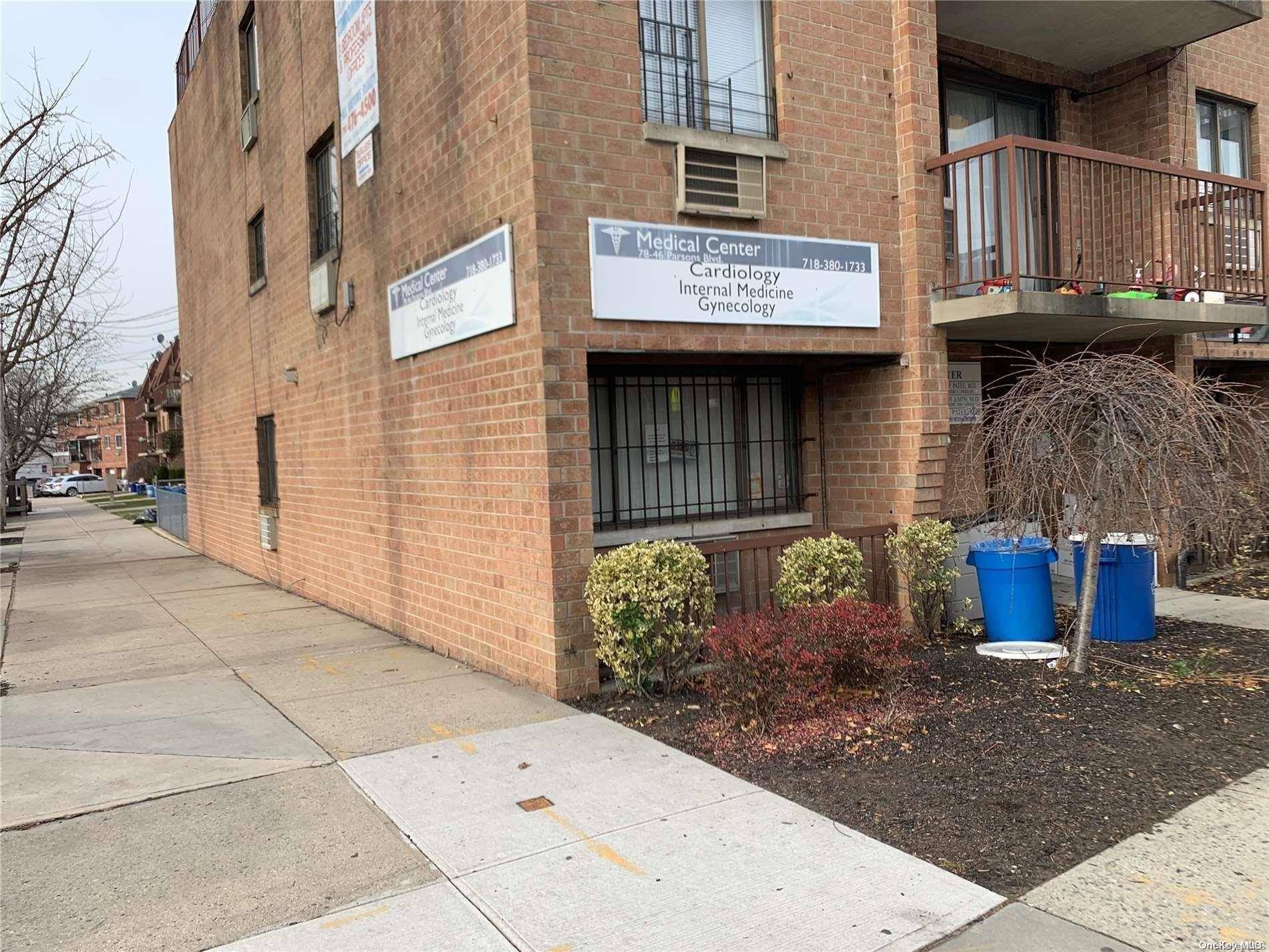 Flushing, NY 11366,78-46 Parsons BLVD #18A