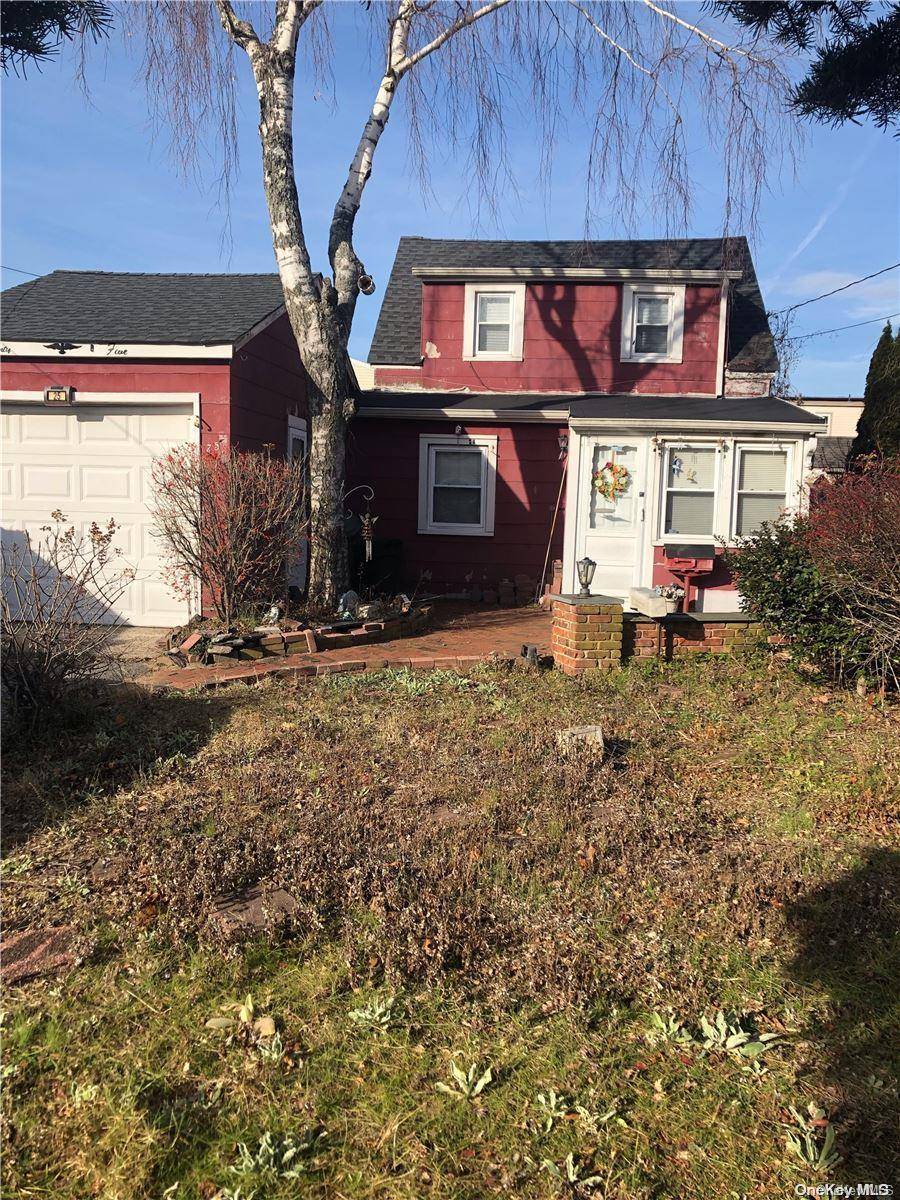 North Babylon, NY 11703,25 Hale RD