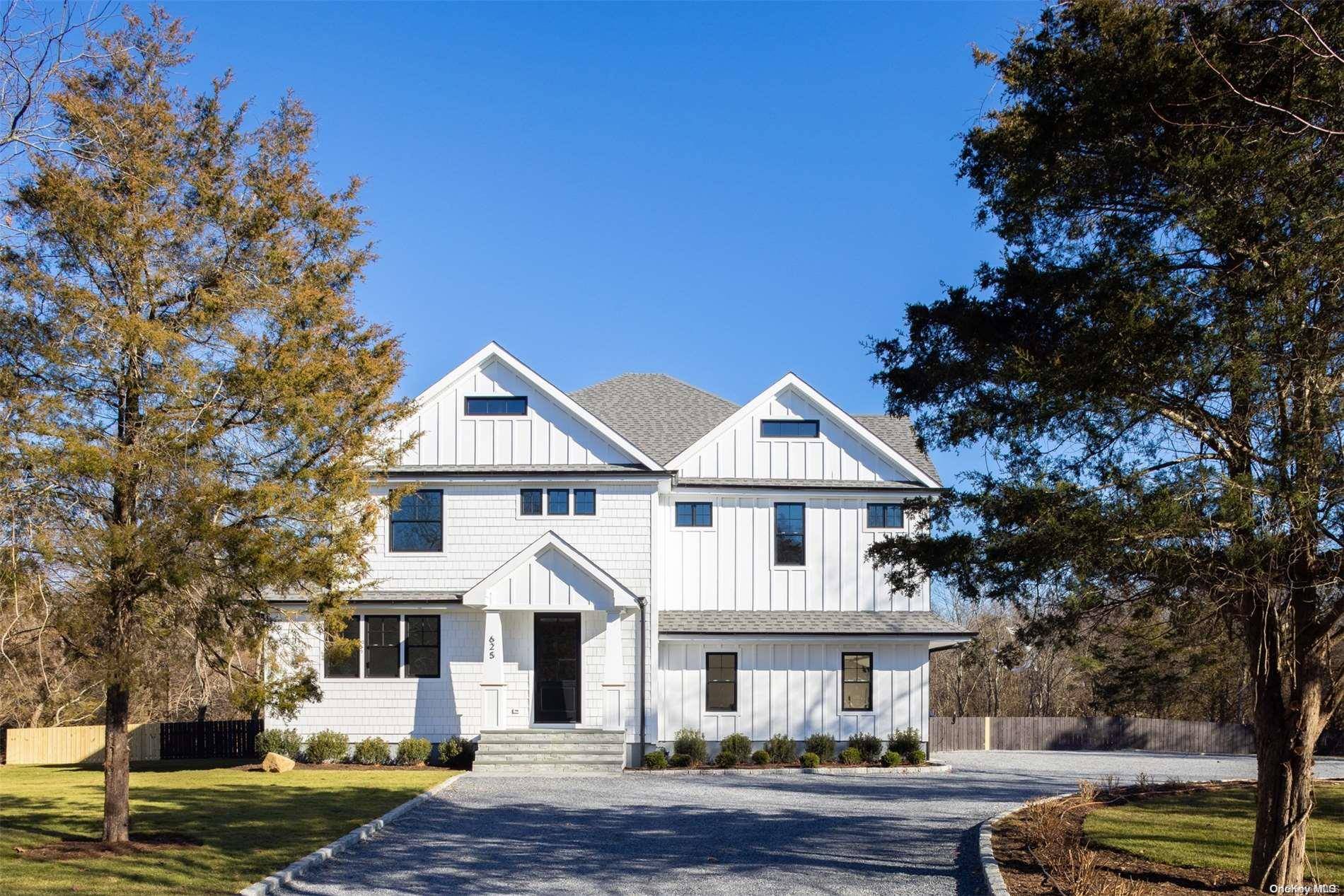 East Marion, NY 11939,625 Cedar DR