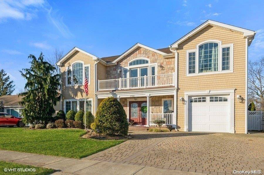 Wantagh, NY 11793,3508 Roger DR