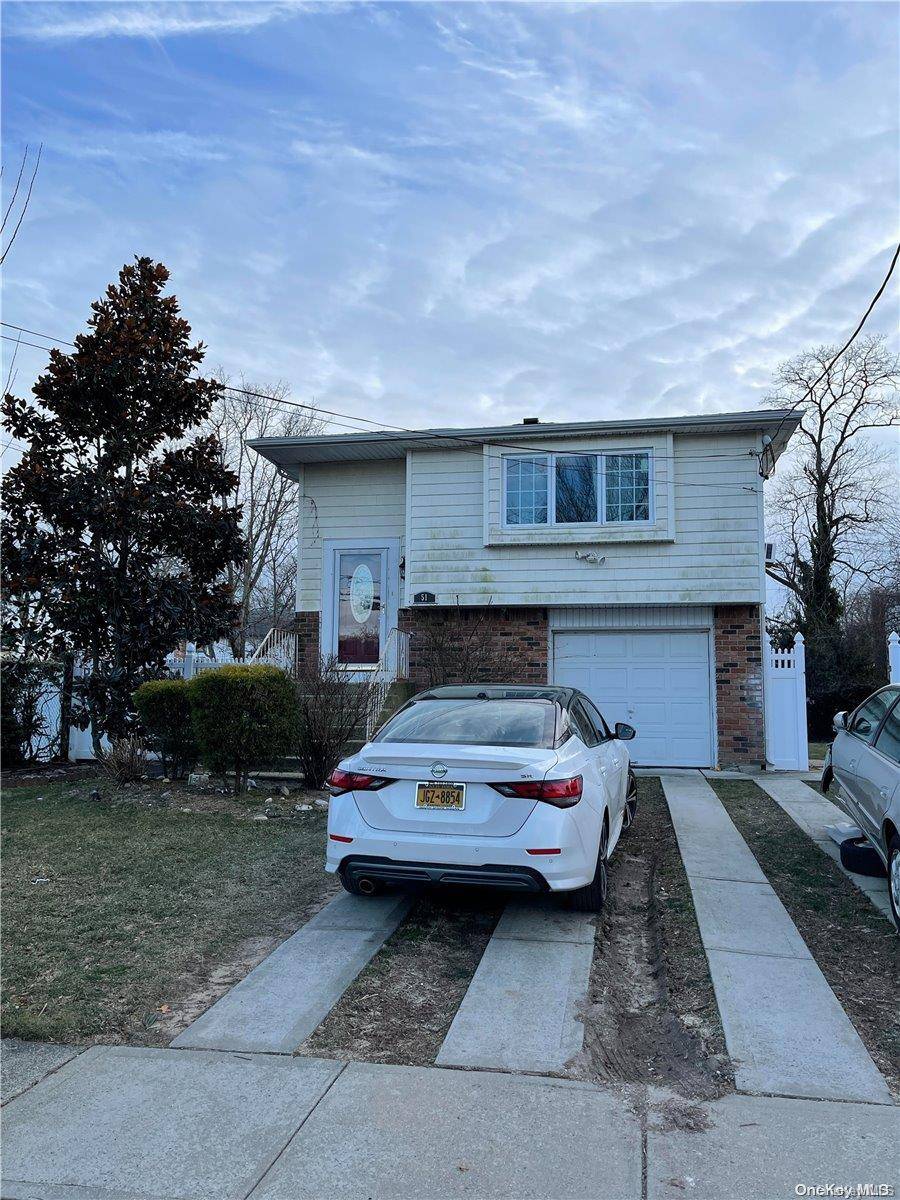 Massapequa, NY 11758,51 E Grove ST