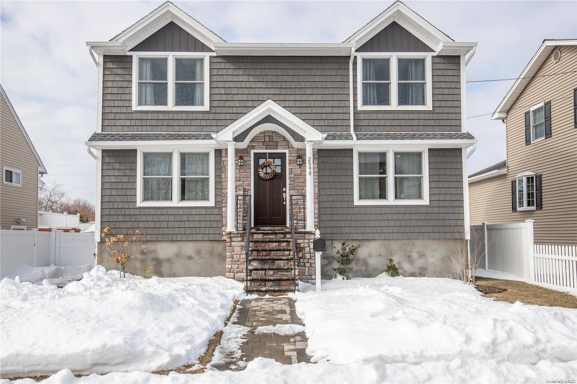 Wantagh, NY 11793,2590 Wantagh AVE