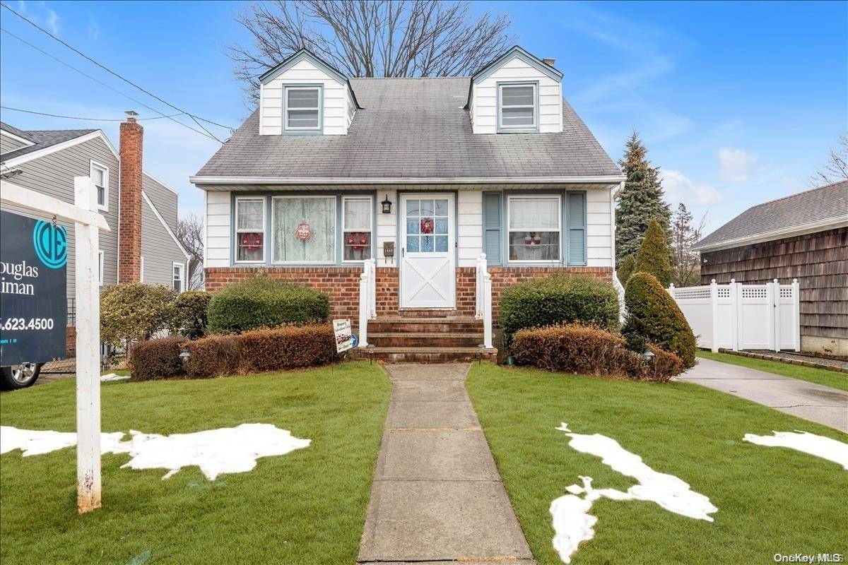 Merrick, NY 11566,1443 Rhode AVE