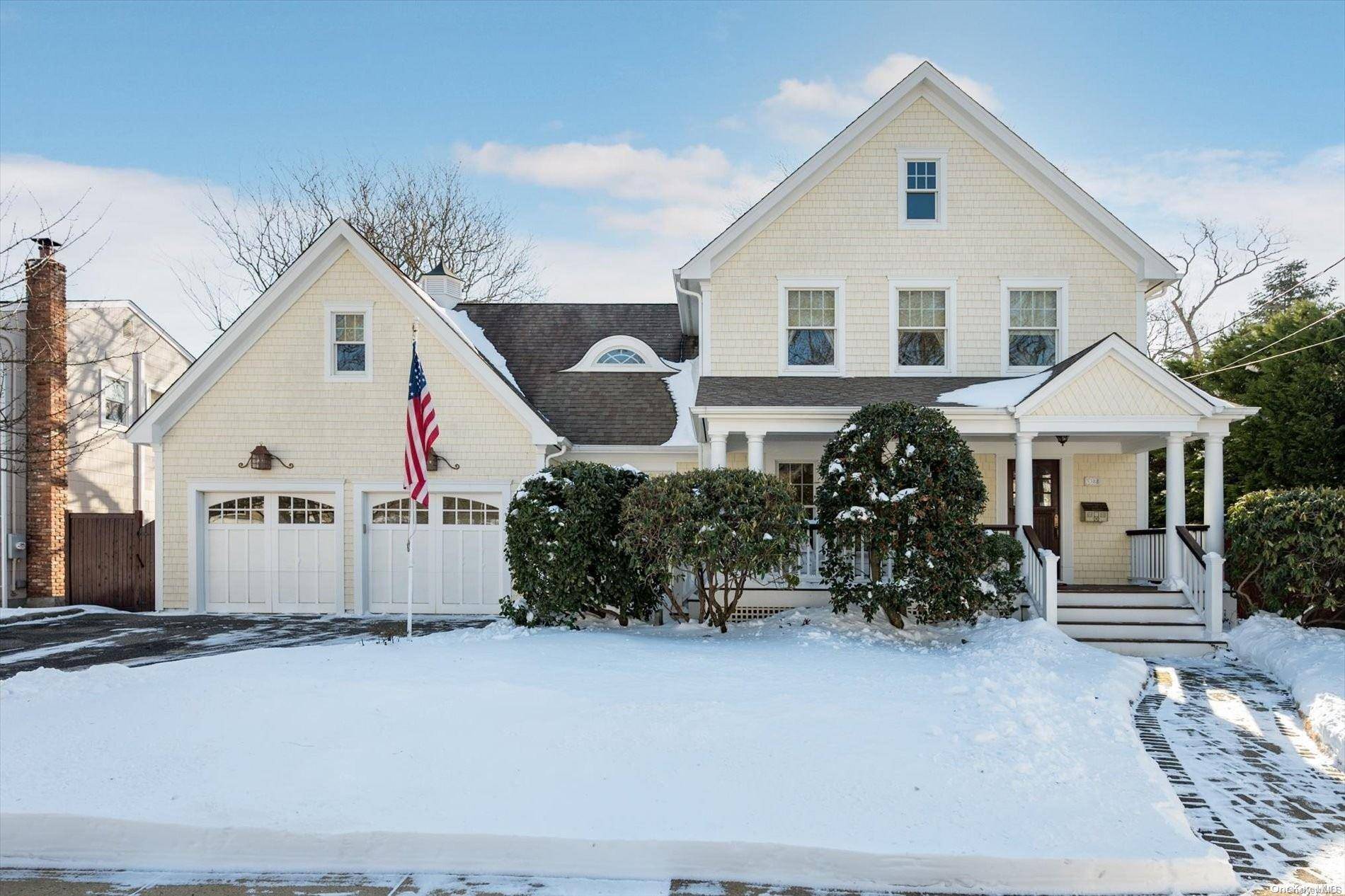 Wantagh, NY 11793,3388 Stratford RD