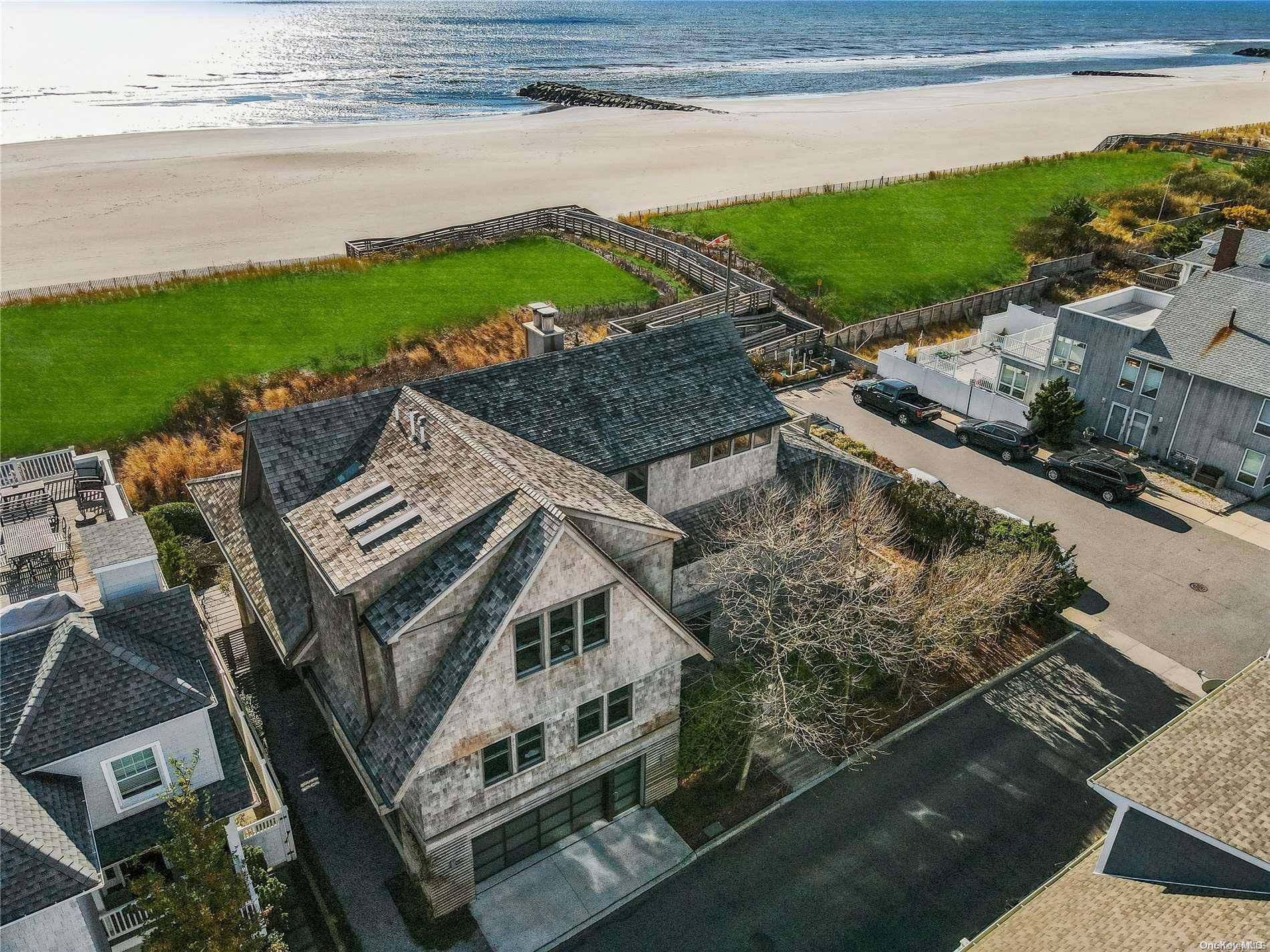 Long Beach, NY 11561,6 Pennsylvania CT