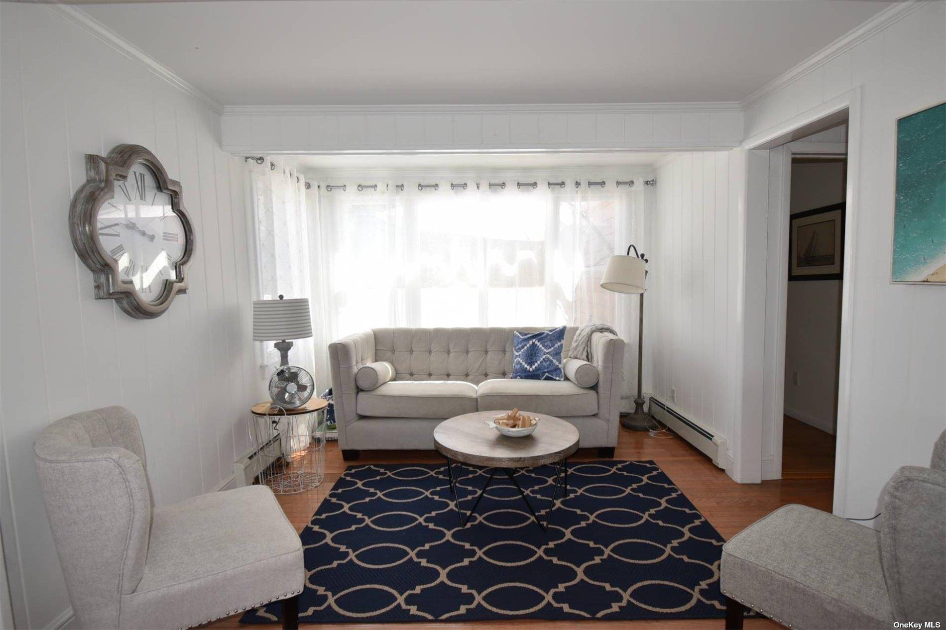 Westhampton, NY 11977,620 Dune RD