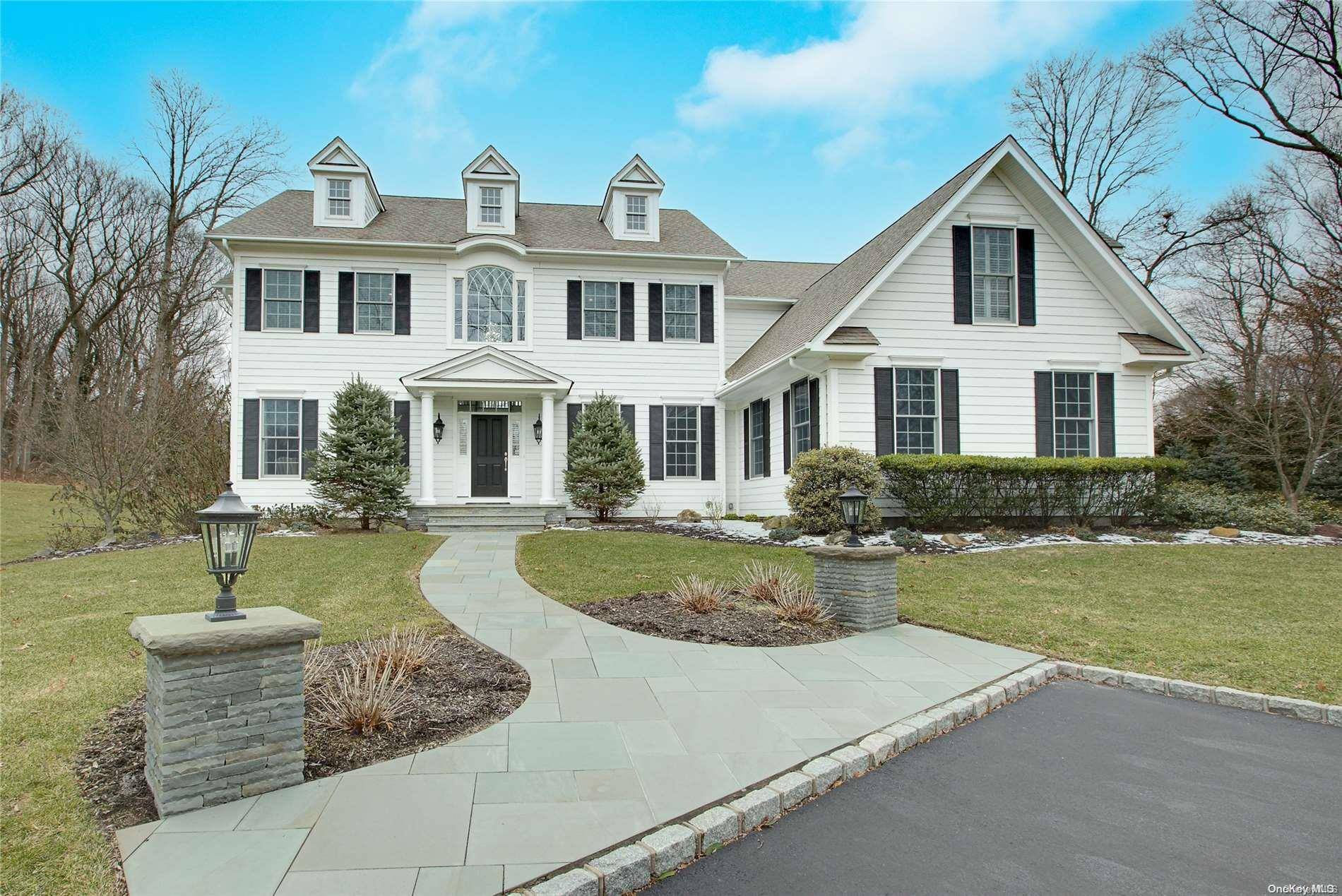 Setauket, NY 11733,38 Old Field RD