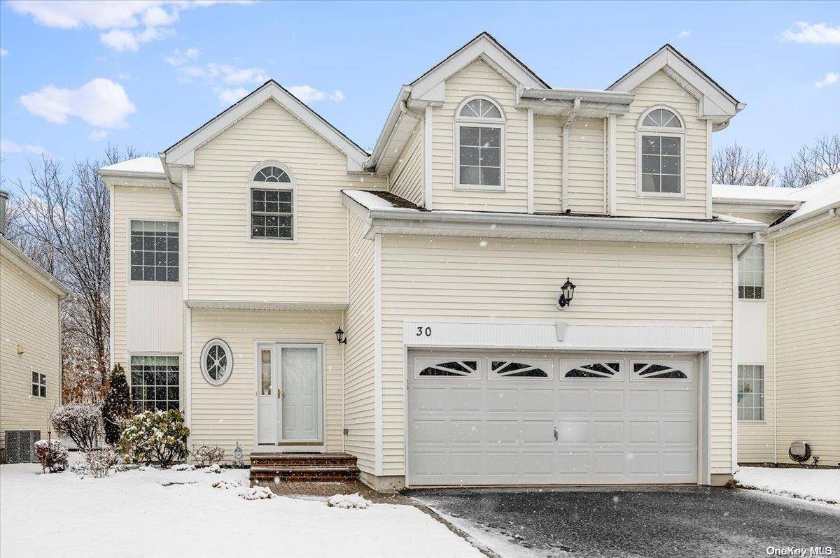 South Setauket, NY 11720,30 Sunflower Ridge RD #30