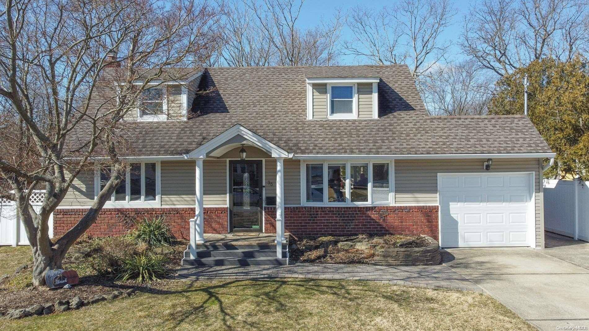 Farmingdale, NY 11735,36 W Chestnut ST