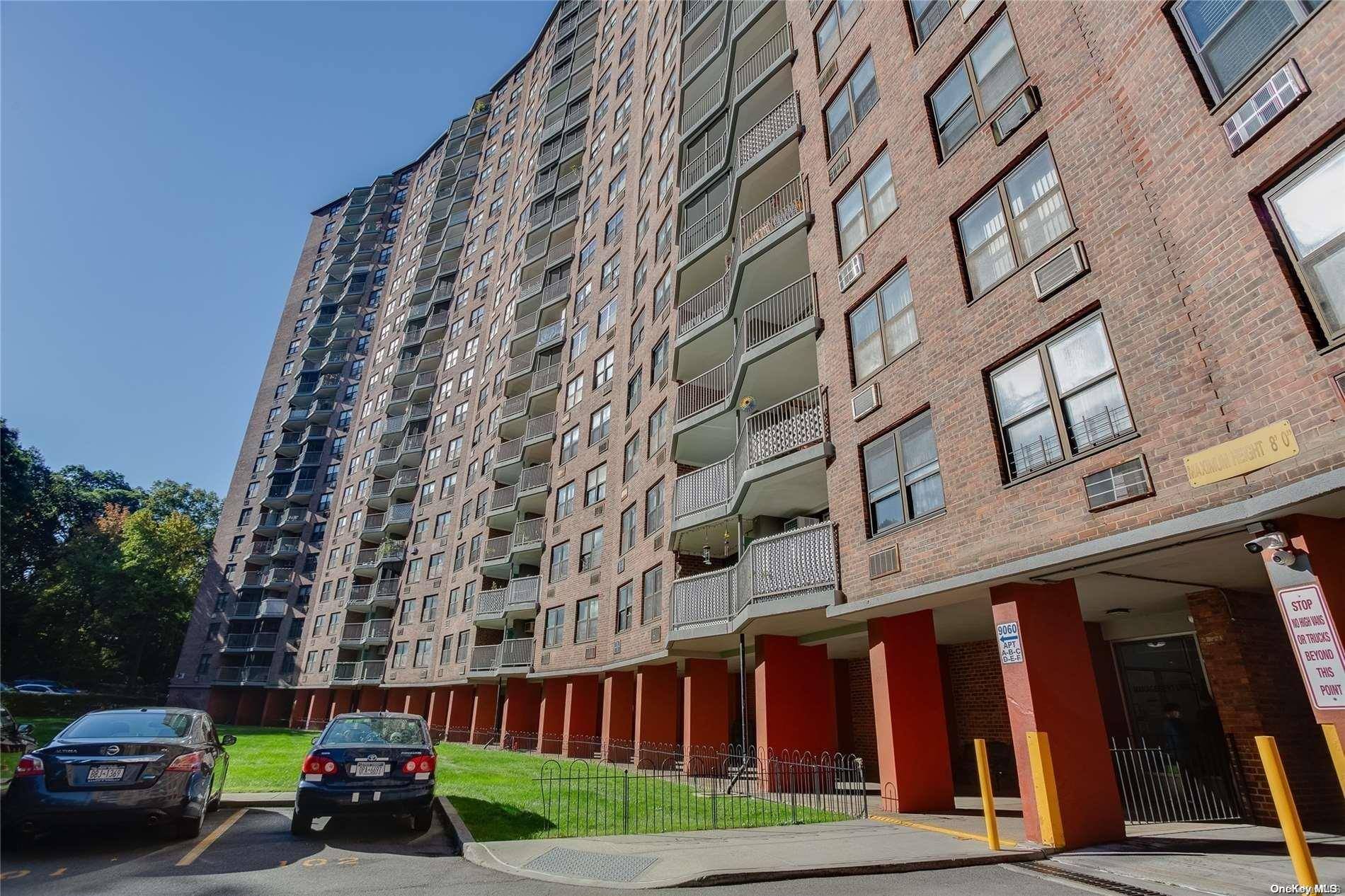 Glendale, NY 11385,90-60 Union TPKE #5F