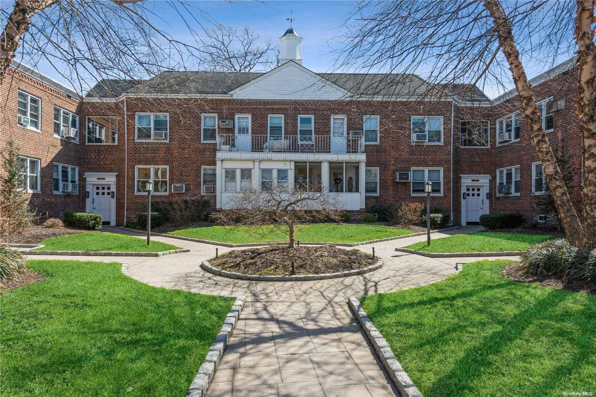 Hewlett, NY 11557,1391 Broadway #A-11