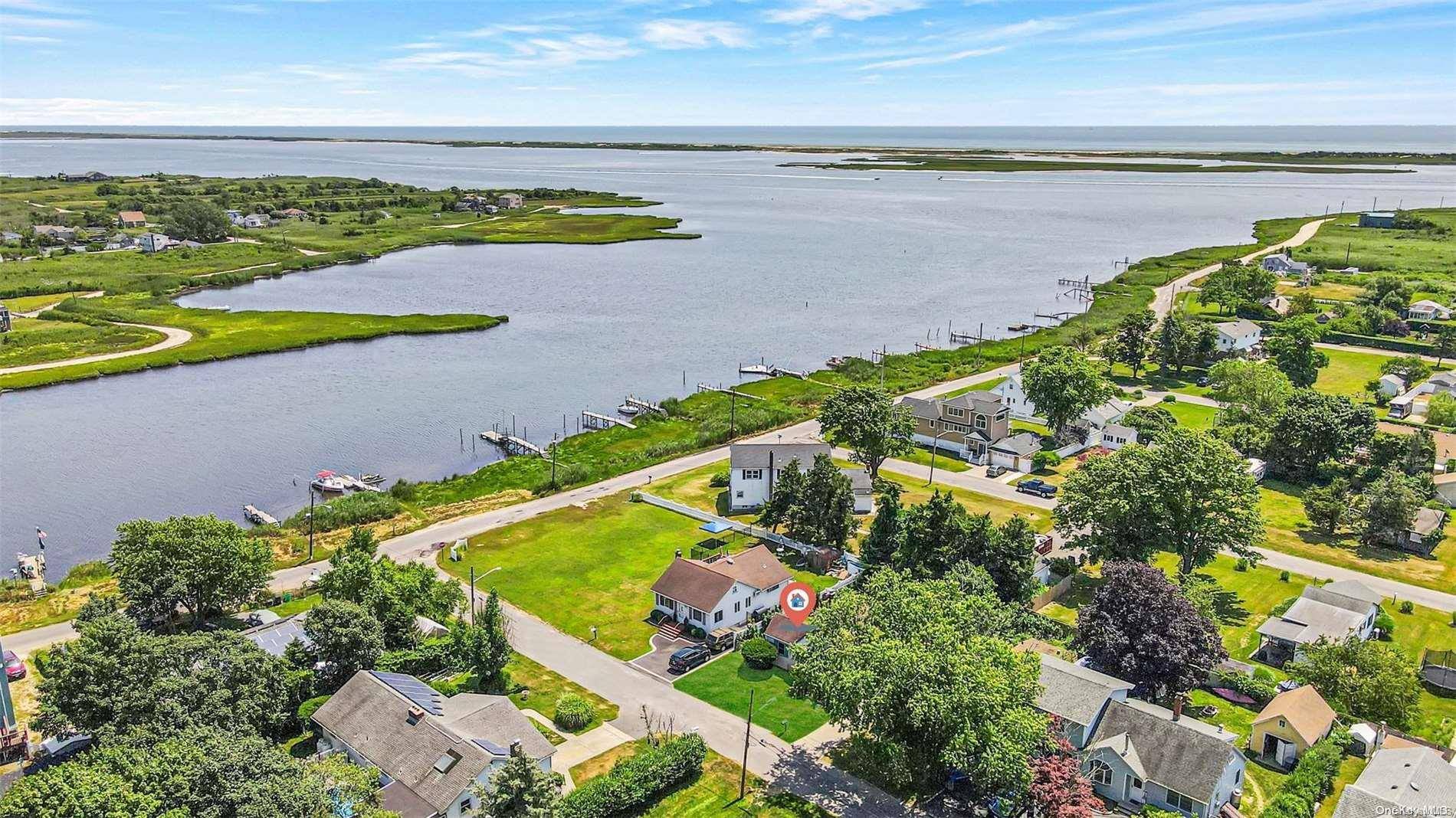 Mastic Beach, NY 11951,4 Olive RD