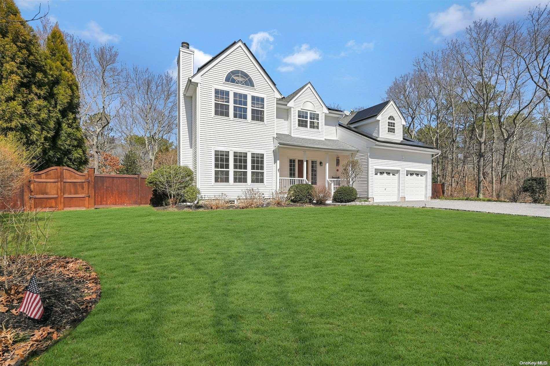 Westhampton, NY 11977,39 Hollow LN