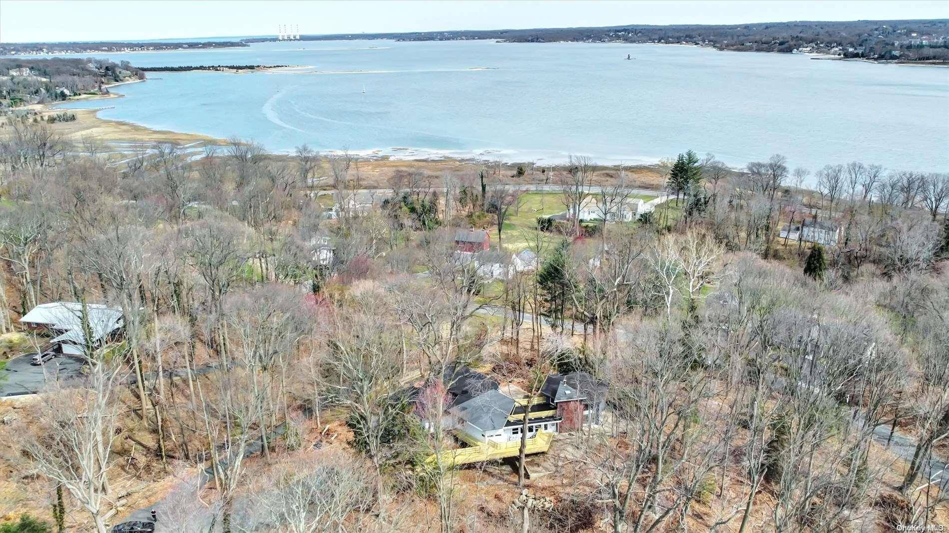 Lloyd Neck, NY 11743,1 Horse Neck PATH