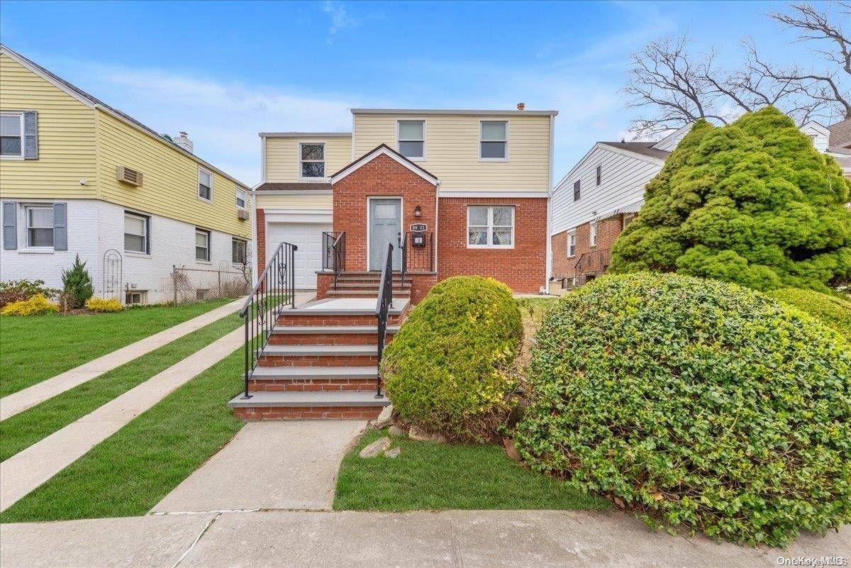 Hollis Hills, NY 11427,80-21 209 ST