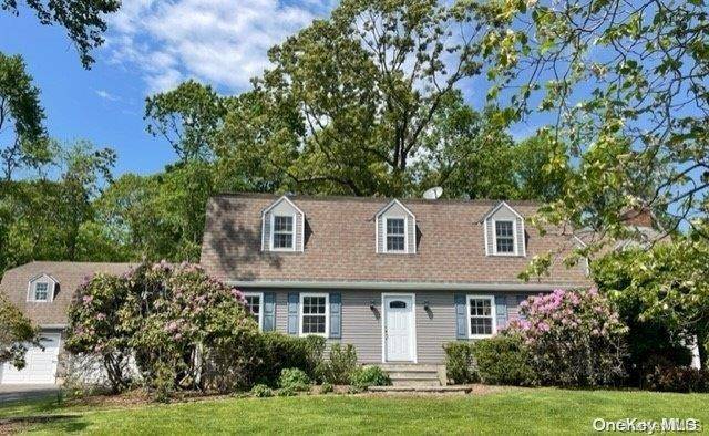 Lloyd Neck, NY 11743,2 Meadow LN