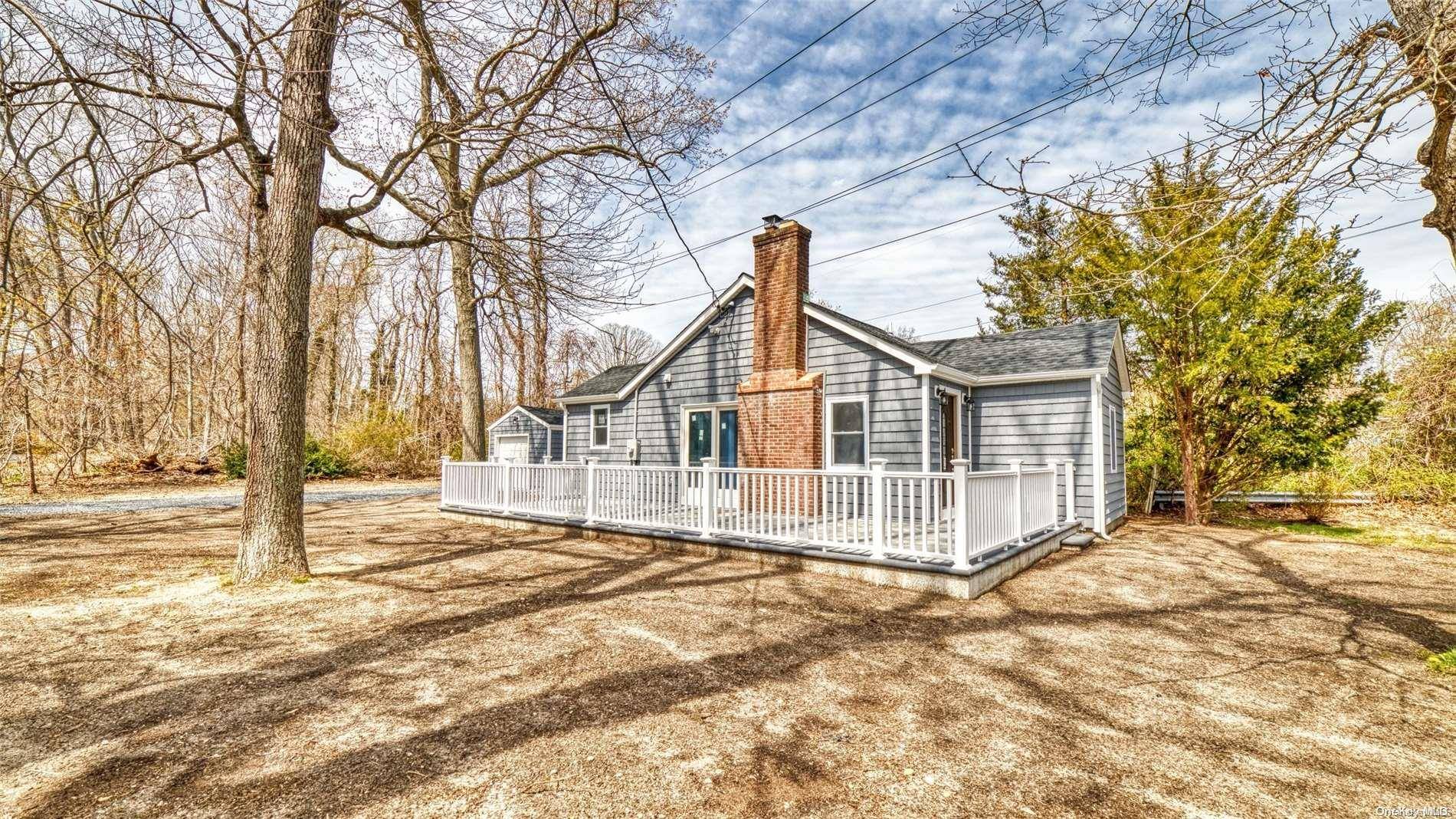 Sound Beach, NY 11789,9 Farmingdale RD