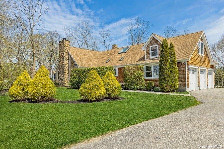 Aquebogue, NY 11931,110 Colonial DR