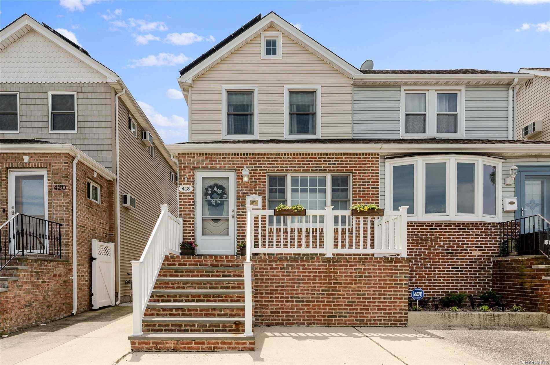 Long Beach, NY 11561,418 E State ST