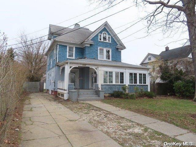 Freeport, NY 11520,220 Randall AVE