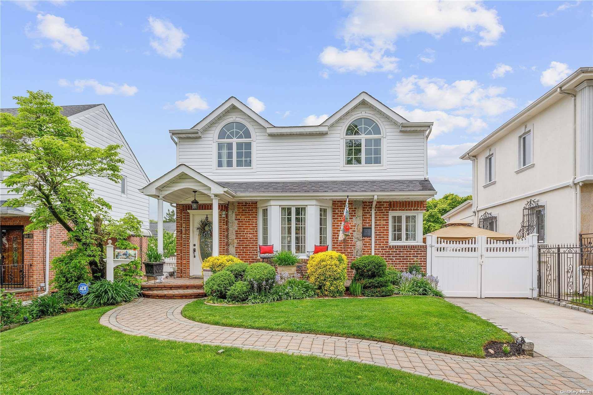 Fresh Meadows, NY 11365,64-18 184 ST
