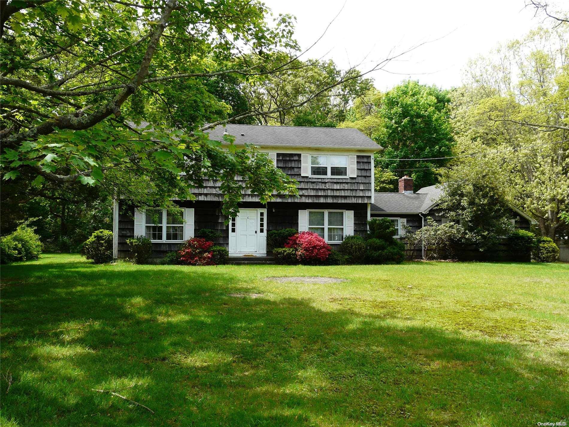 Brookhaven, NY 11719,6 Beaverbrook DR