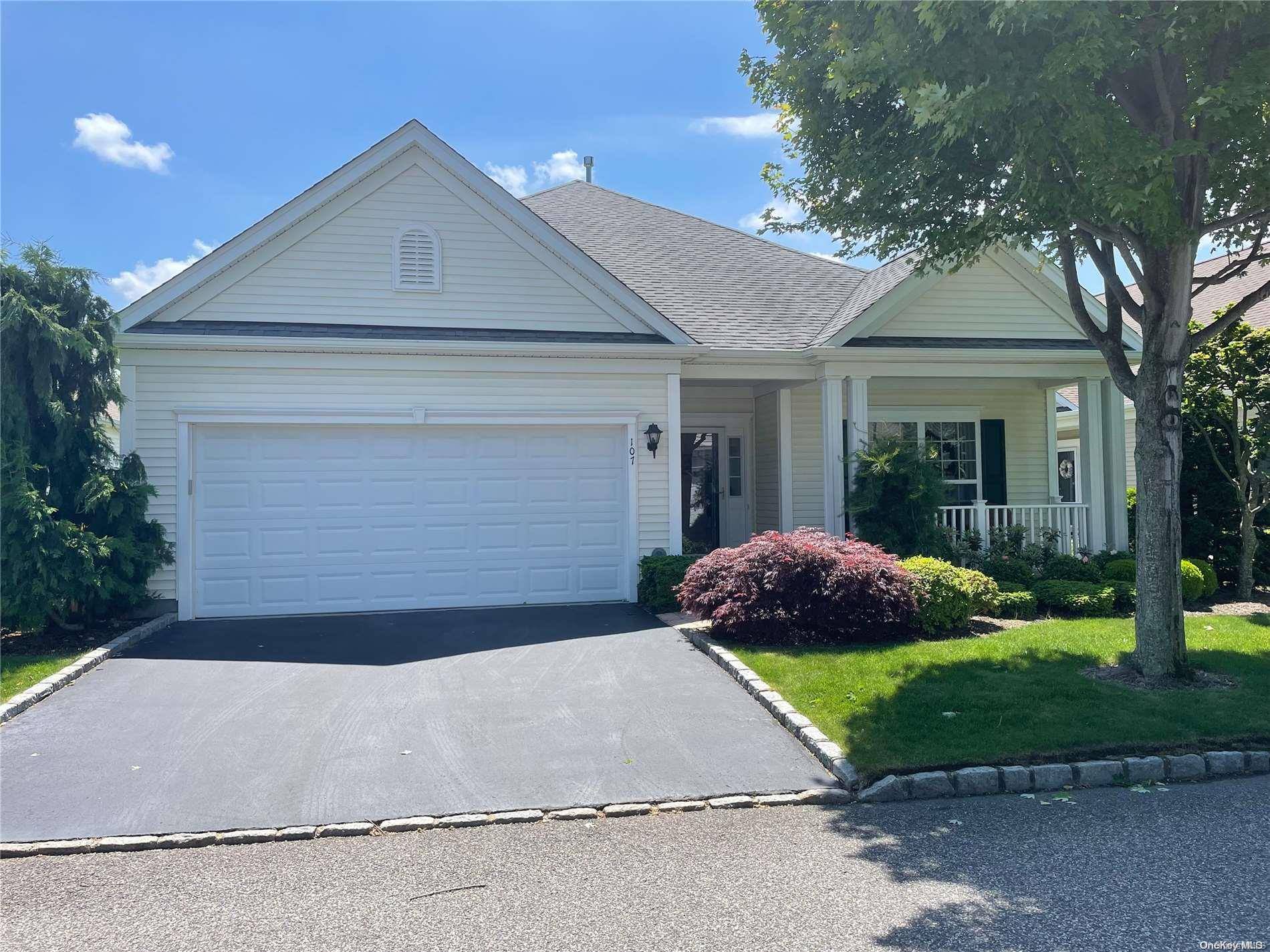 Mount Sinai, NY 11766,107 Louden Loop #107
